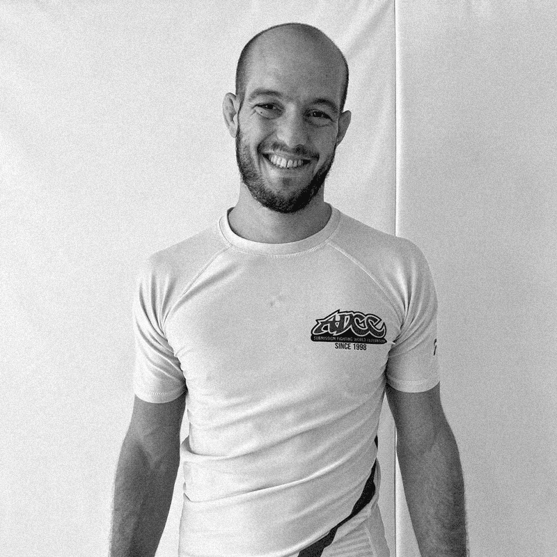 Lucas Galbucera - Profesor – Cinturón Negro